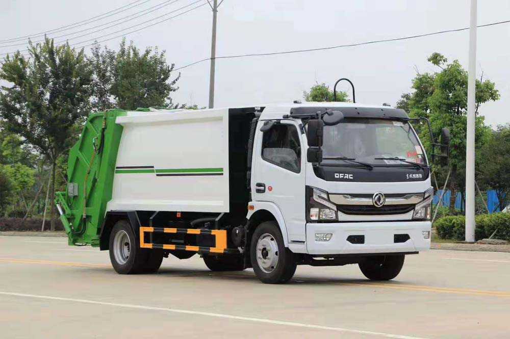 东风8立方压缩垃圾车