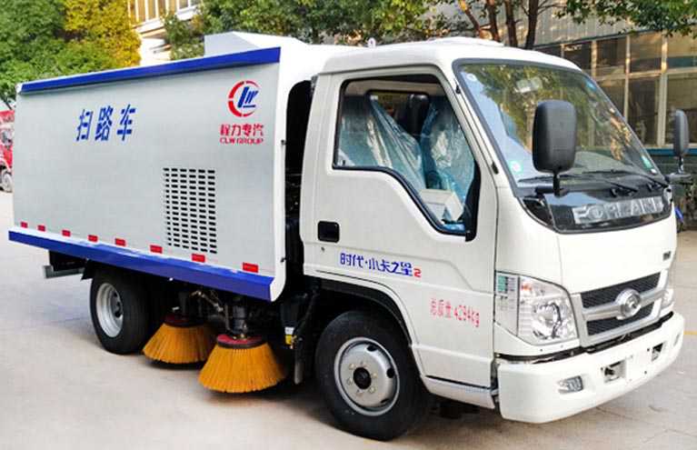 Dongfeng Xiaodolika 1.5 cubic meter water and 4 cubic meter dust sweeper truck